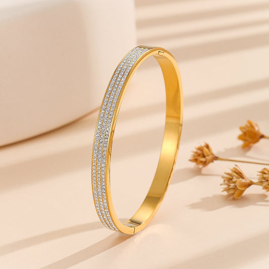 CurrentDealz™ Azure Bliss Diamond Bangle